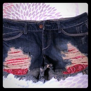 Denim shorts with bandana pockets-too cute!